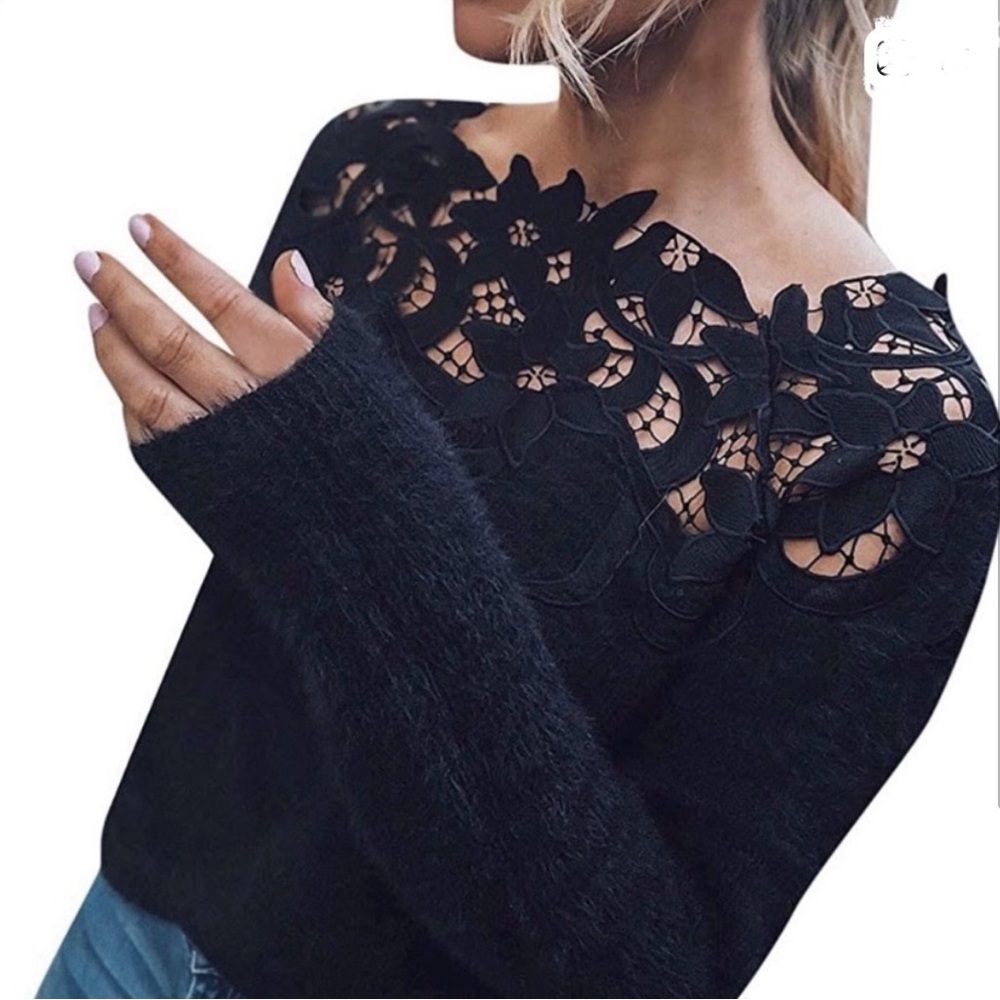 Vici dolls En crème Black fuzzy whimsigoth fairy grunge sweater lace neckline